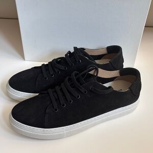 Stylish Black Suede Athletic Sneakers from Italy